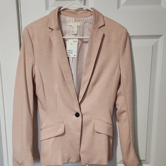 H&M Jackets & Blazers - H&M Light Pink Blazer